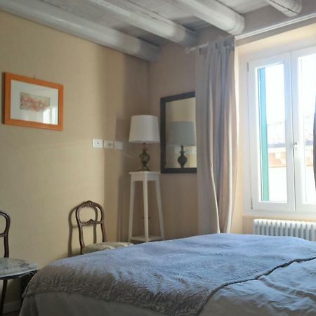 Romantic And Cozy Flat Верона Екстериор снимка