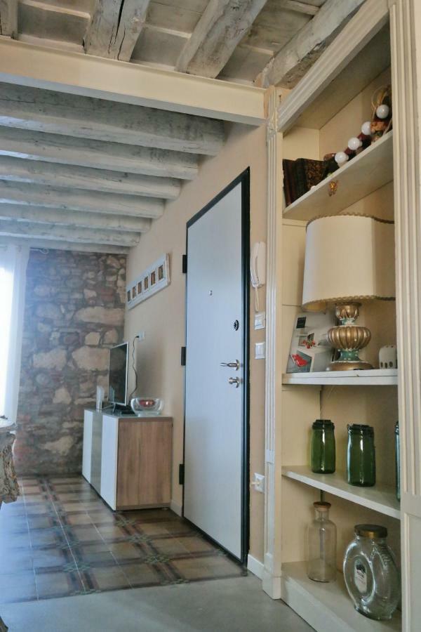 Romantic And Cozy Flat Верона Екстериор снимка